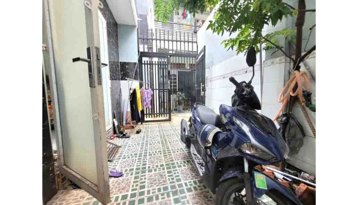 Bán Nhà 2 Tầng 82m2, Ngang 5.4m Chỉ 2.6 Tỷ TL Kha Vạn Cân Linh Đông Thủ Đức Không Quy Hoạch Giá Rẻ